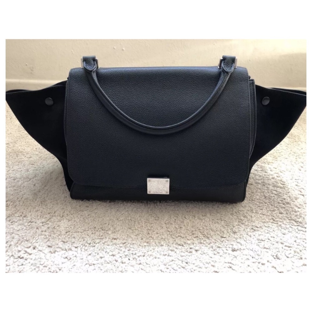 Celine Trapeze Medium bag in black